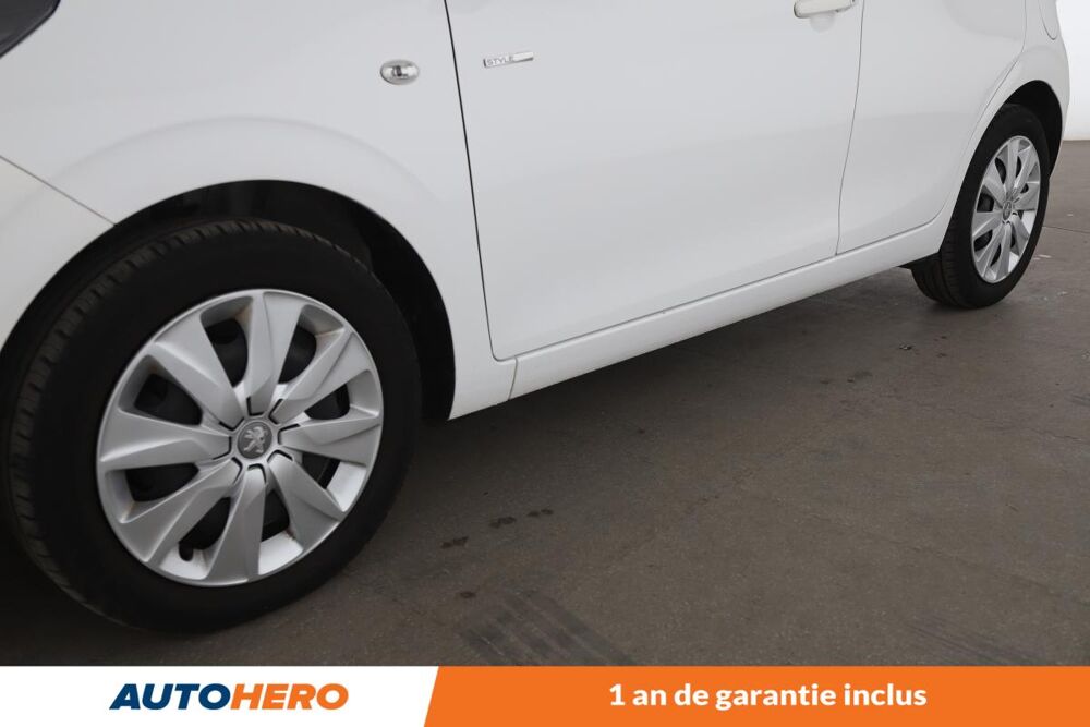 108 1.0 VTi Style 5P 72 ch 2021 occasion 92130 Issy-les-Moulineaux
