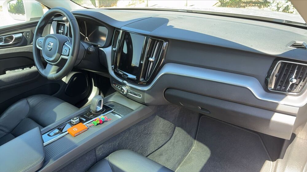 XC60 2.0 T6 340 Hybride BVA8 Inscription Business - Automatique T 2021 occasion 01220 Divonne Les Bains