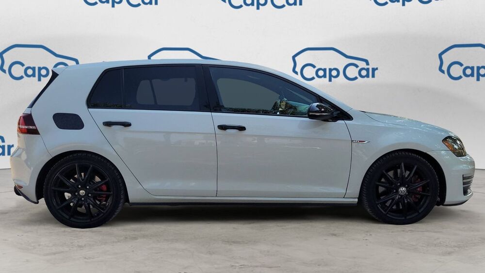 Golf GTI 2.0 TSI 230 DSG6 Performance - Toit ouvrant 2017 occasion 21000 Dijon