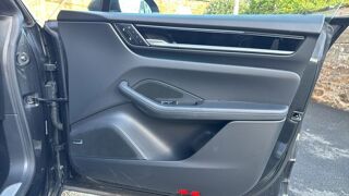 Macan EV 517 4s - Automatique Toit ouvrant 2025 occasion 22000 Saint Brieuc