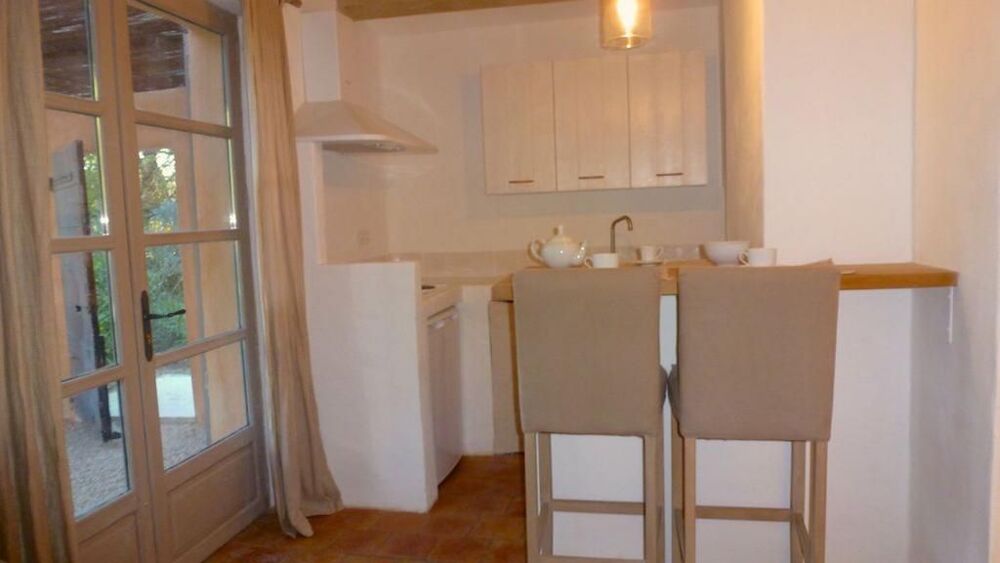Location Appartement Appartement de 30m2 à louer sur Le Tholonet Le tholonet