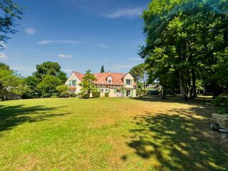  Proprit/chteau  vendre 8 pices 278 m