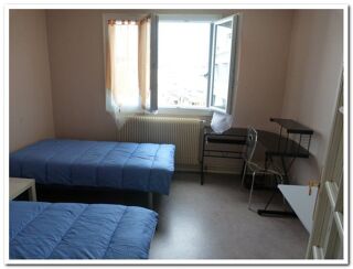  Appartement à louer 3 pièces 80 m²