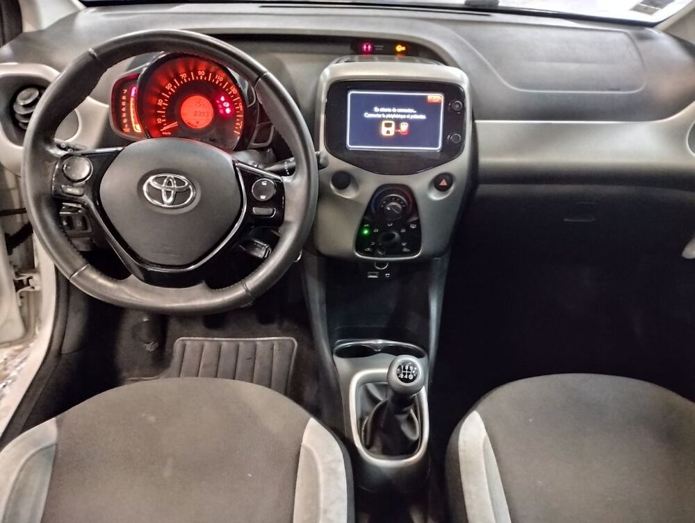 Aygo 1.0 VVT-I 69 X 5P 2015 occasion 06640 Saint-Jeannet
