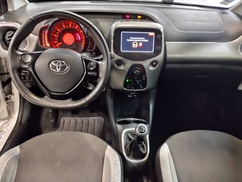 Aygo 1.0 VVT-I 69 X 5P 2015 occasion 06640 Saint-Jeannet