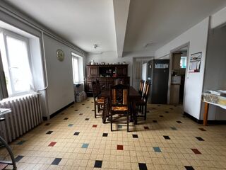  Maison  vendre 9 pices 200 m