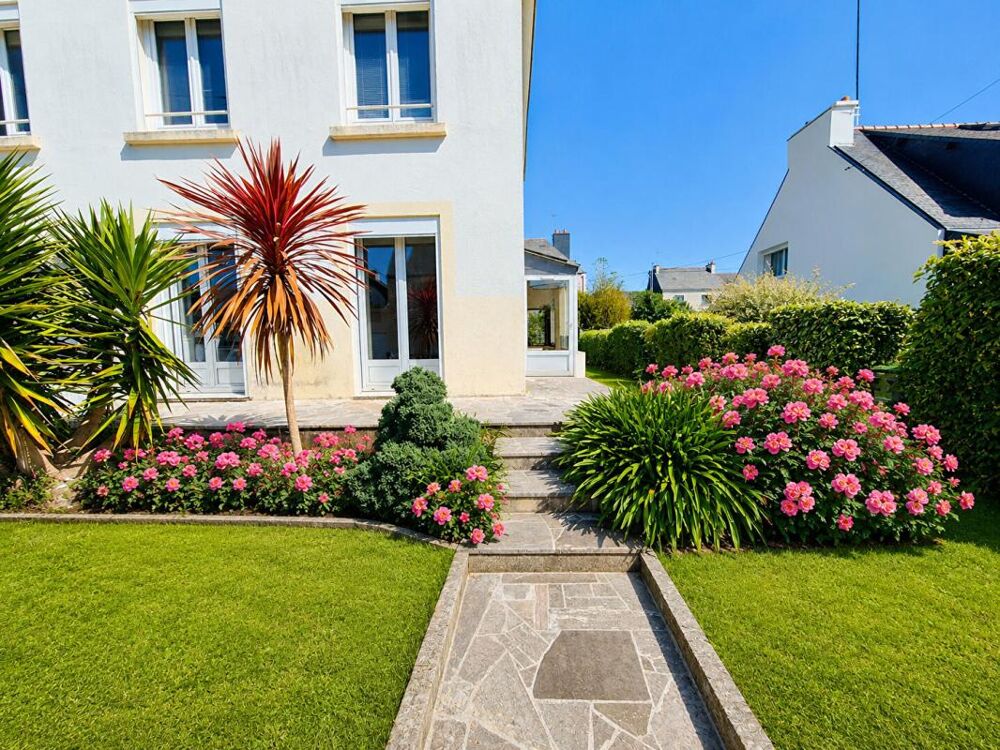 MAISON DE 82 m2 AVEC VÉRANDA CHAUFFÉE de 17 m2 - JARDIN - GARAGE AMÉNAGEABLE - IMPASSE TRES CALME