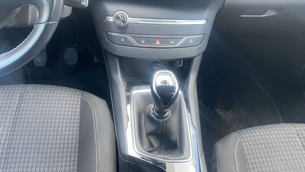 308 Societe II 1.5 BlueHDi 130 Active Business - Entretien const 2021 occasion 29200 Brest