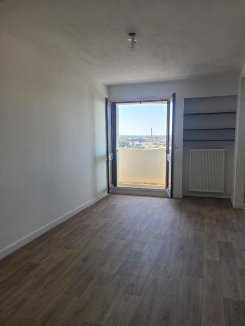  Appartement  louer 4 pices 87 m