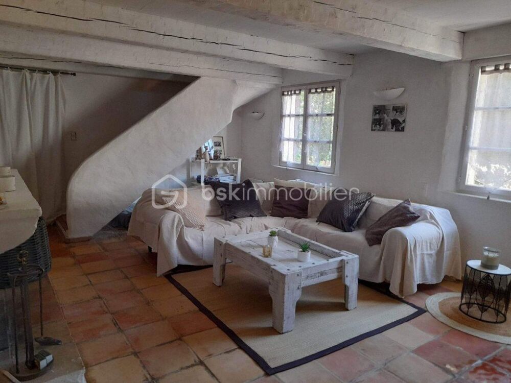 � vendre  Propri�t�/ch�teau Cabasse (83340)