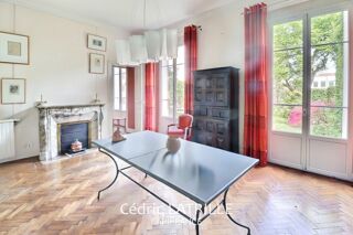  Maison à vendre 11 pièces 272 m²