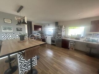  Propri�t�/ch�teau � vendre 5 pi�ces 150 m�