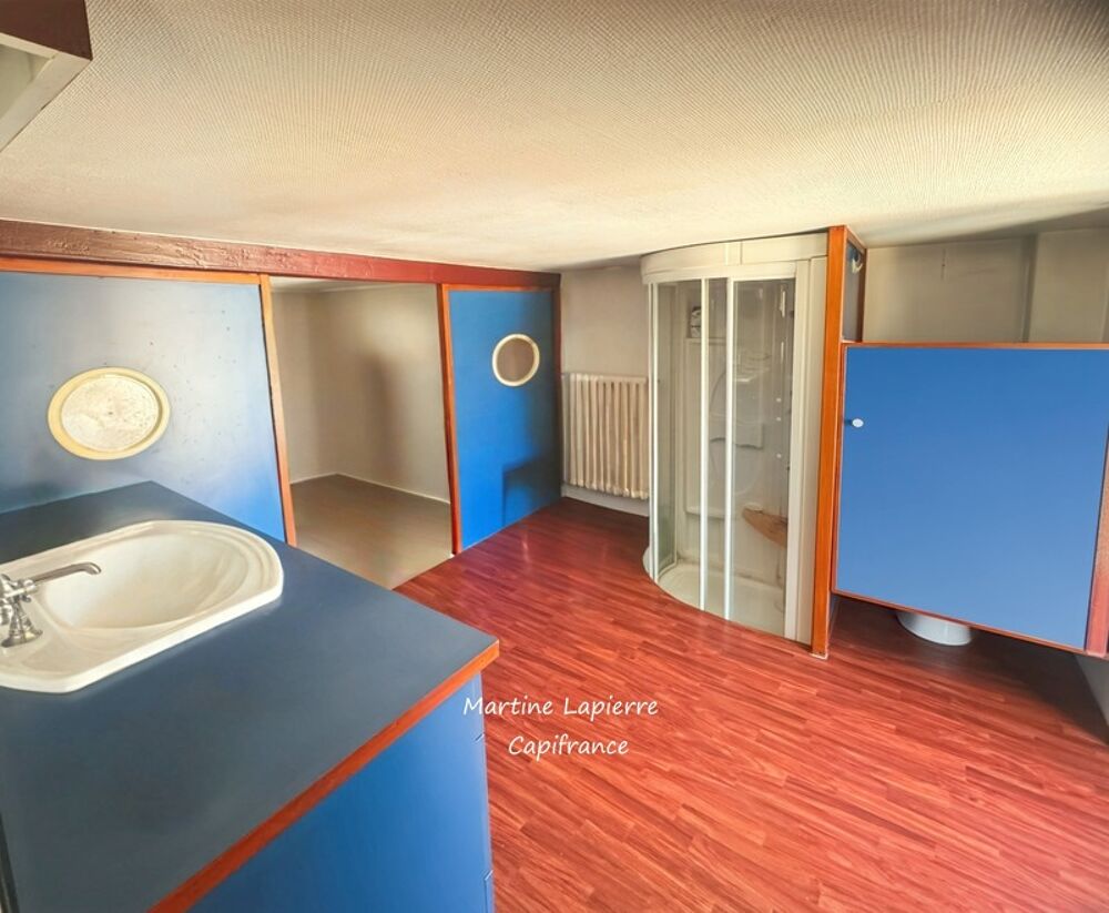 Vente Maison Au coeur du village, charmante maison avec jardin clos Saint just la pendue