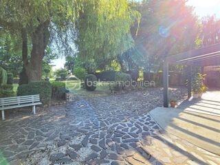  Maison � vendre 8 pi�ces 328 m�