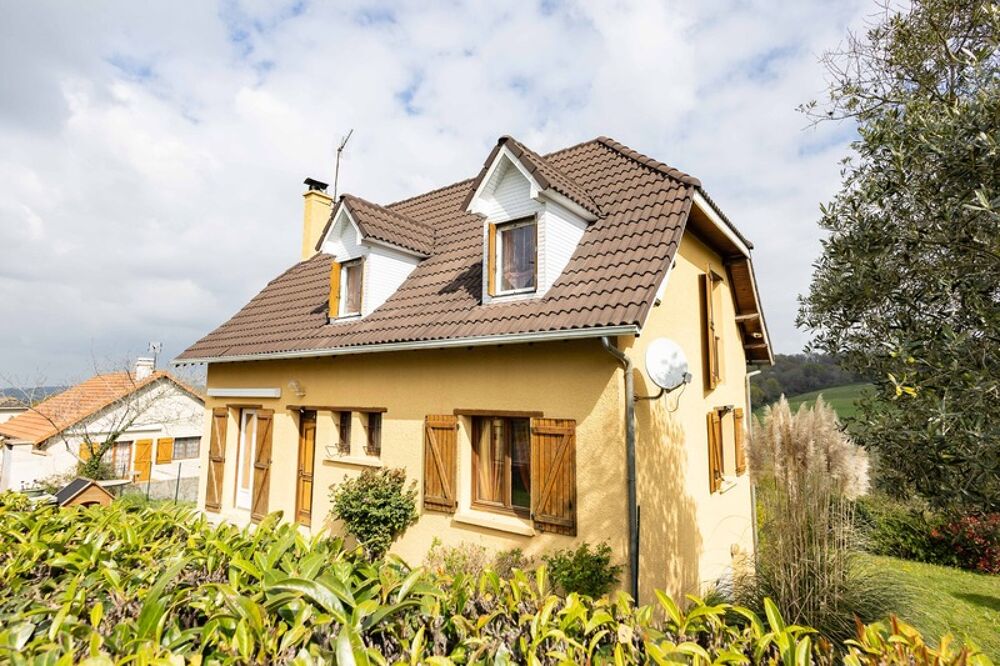 Maison à vendre 5 pièces, 4 chambres, 105m², grand garage, terrain 1200m², à SERRES CASTET (64)