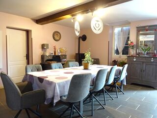  Maison à vendre 10 pièces 226 m²
