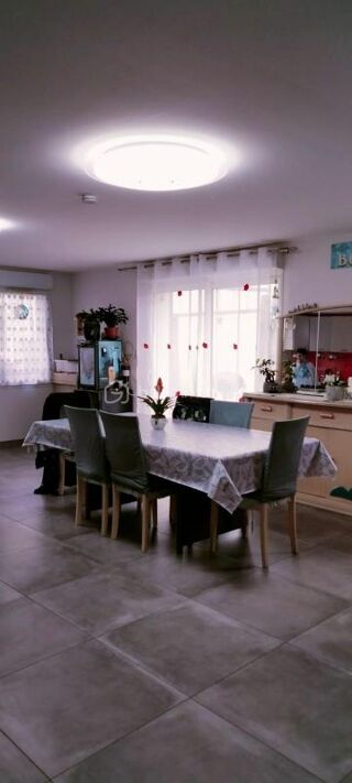  Maison  vendre 4 pices 80 m