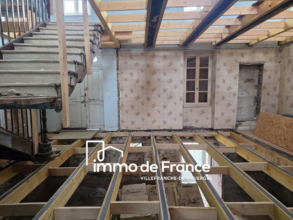 Vente Maison Corps de ferme en pierre à rénover avec 2,2 ha de terrain La salvetat peyrales