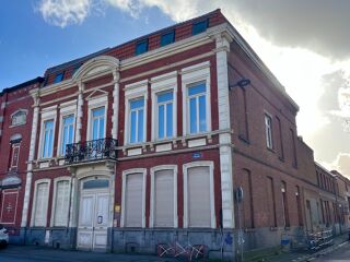  Immeuble � vendre 15 + pi�ces 640 m�