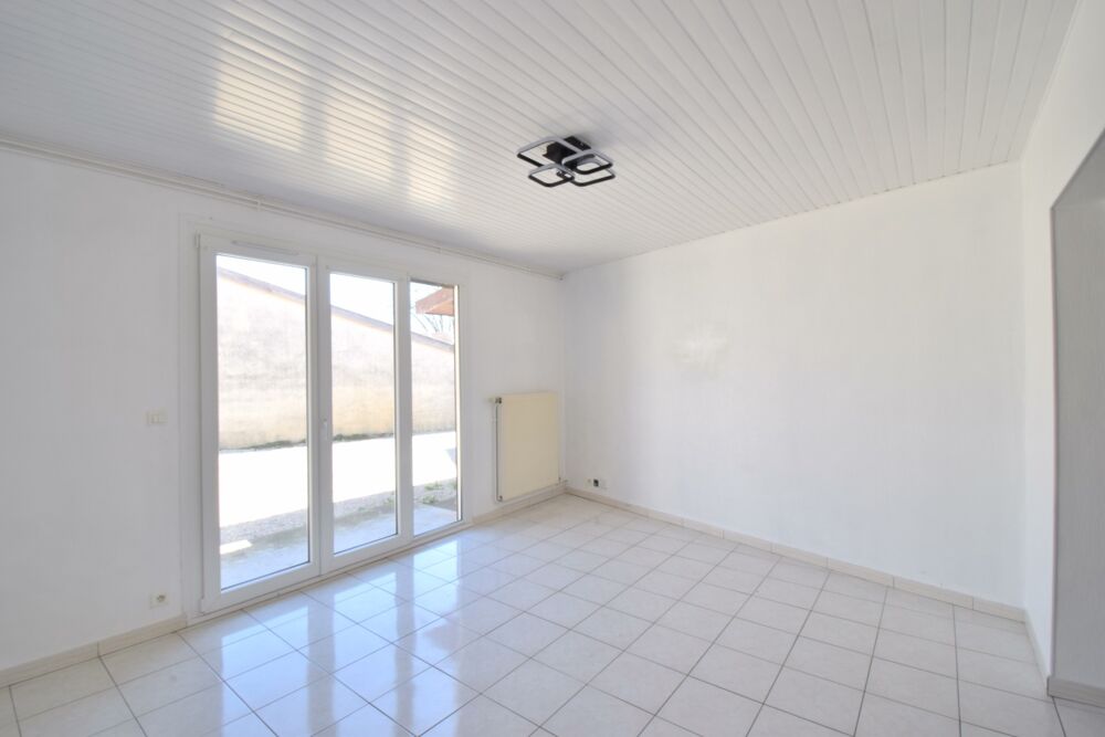 Vente Maison Nettancourt – Maison de campagne 132 m², grand garage et cour privative Nettancourt