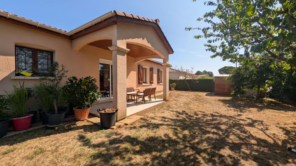 Maison plain pied , 4 chambres, proche commodités avec garage