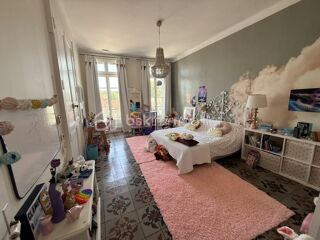  Propri�t�/ch�teau � vendre 7 pi�ces 390 m�