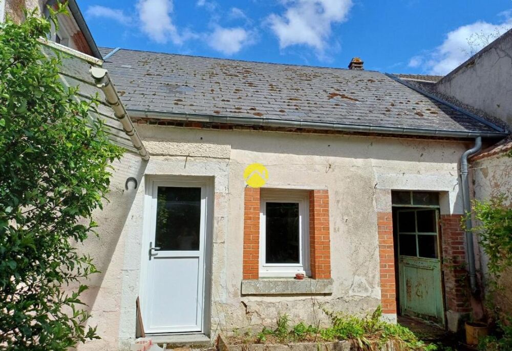MAISON 120 M2 COUR ET GARAGES
