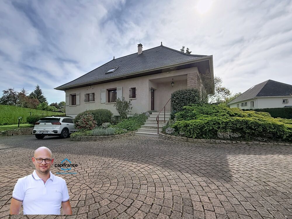 Vente Maison Maison à vendre 9 pièces LES ABRETS EN DAUPHINE sur un parc arboré de plus 2500m2 avec piscine Fitilieu