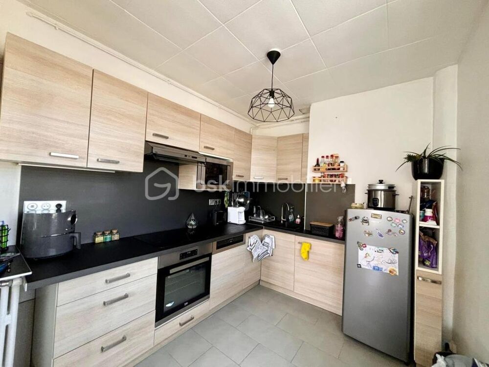 Appartement F3 - cave - place de parking