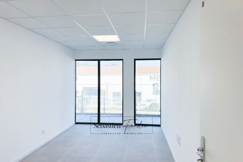 Bureau &agrave; louer LA SEYNE SUR MER (83) – 15 M&sup2; – FORTE VISIBILIT&Eacute; – BUREAUX NEUFS – PMR – STATIONNEMENTS 668 83500 La seyne sur mer