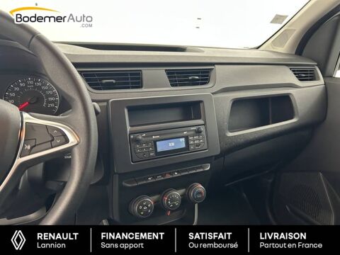 Express (30) VAN BLUE DCI 75 ESSENTIEL 2021 occasion 22200 Guingamp