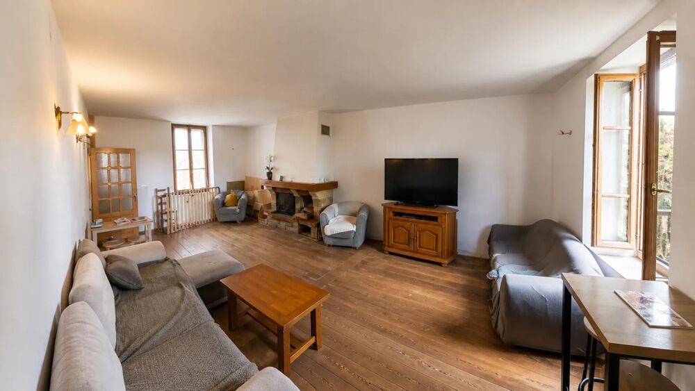 Maison de 6 pièces de 160 m² à Bord-Saint-Georges