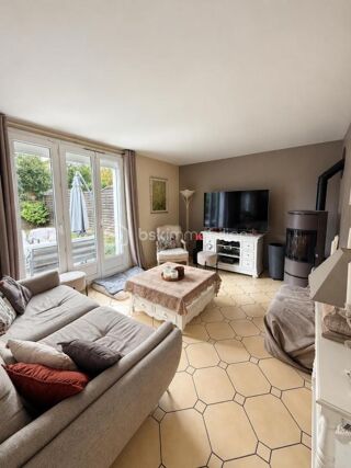 Vente Maison Maison 146 m² avec 4 chambres, double garage et jardin - Saint-Leu-la-Forêt Saint leu la foret