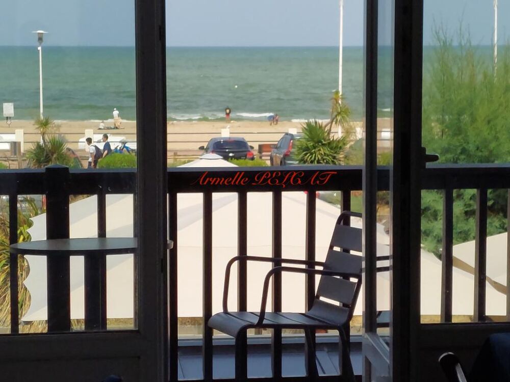 Vente Appartement Appartement à vendre 2 pièces MERVILLE FRANCEVILLE PLAGE (CALVADOS) VUE MER PANORAMIQUE 249 500€ Merville franceville plage