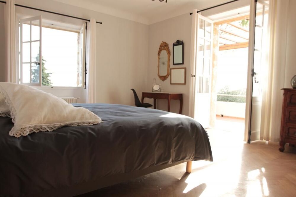 Location Maison Maison de 220m2 à louer sur Vence Vence