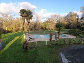  Propri�t�/ch�teau � vendre 11 pi�ces 300 m�