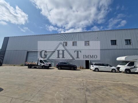   A LOUER 2750 M² ENTREPOT BUREAUX A MEAUX 