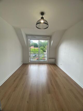  Appartement à louer 1 pièce 25 m²