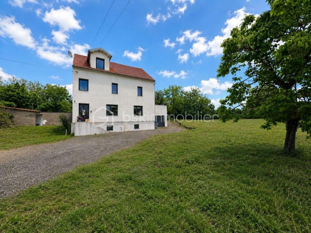 Maison individuelle de 187 m²  6 chambres  Terrain de 8,89 ares  Sarreguemines
