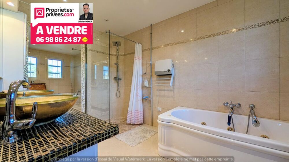 � vendre  Maison Montauroux (83440)