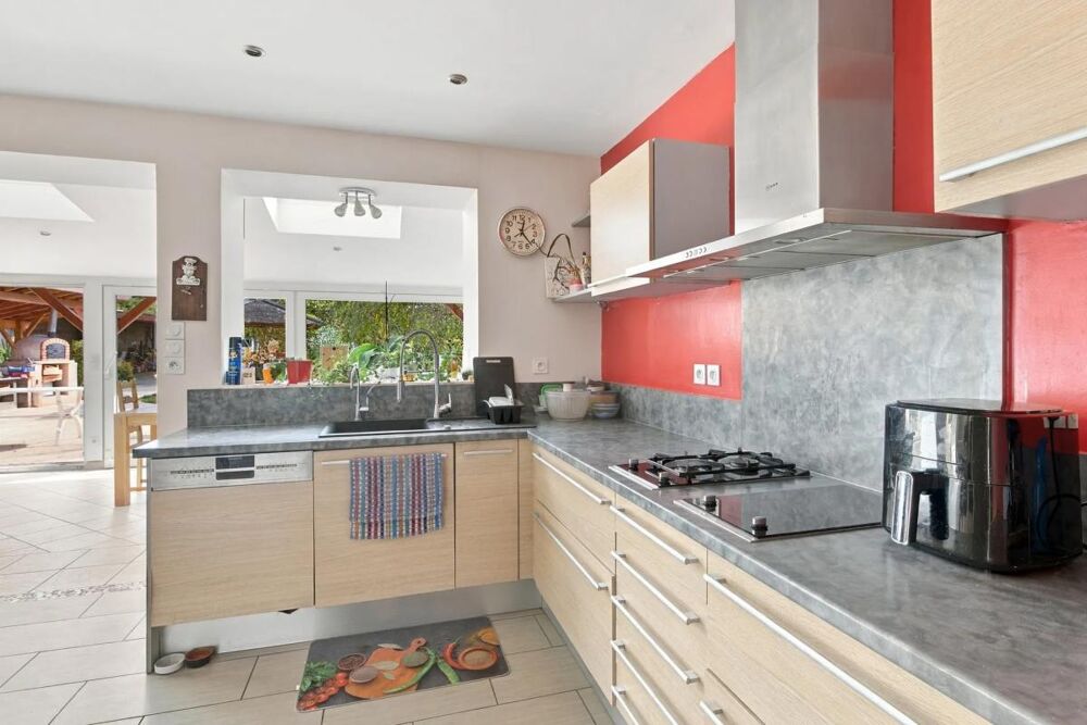 à vendre  Maison Saint-Genis-Laval (69230)