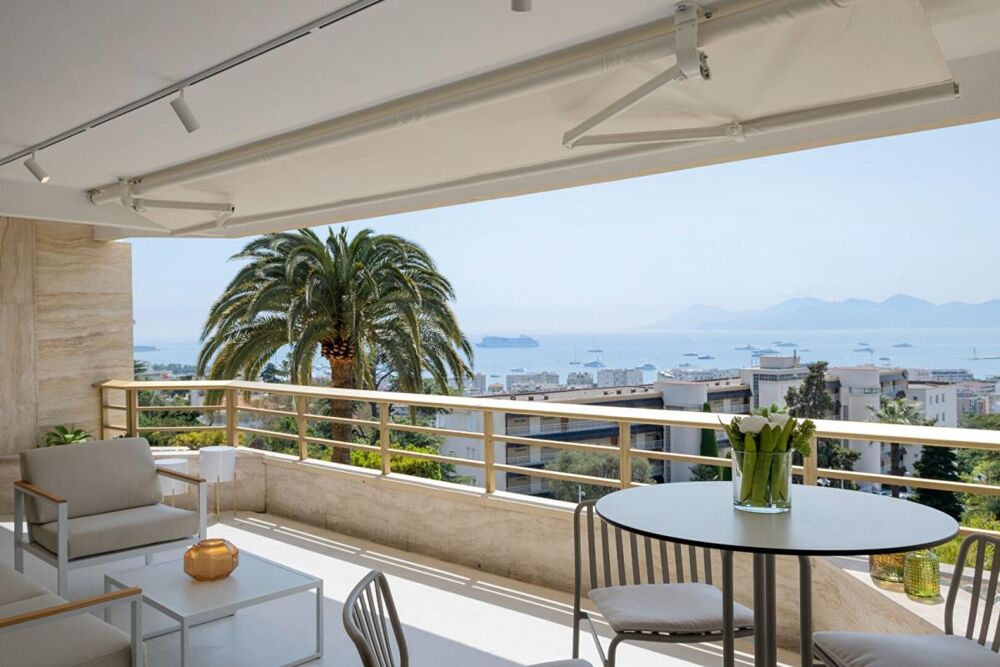 Prestigieux Appartement de Réception Vue Panoramique sur les Îles de Lérins, Cannes