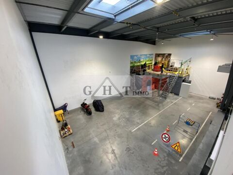   A LOUER ENTREPOT BUREAU VILLENEUVE LA GARENNE 