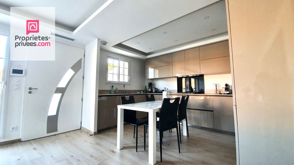 � vendre  Villa Fr�jus (83600)