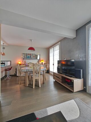  Maison  vendre 5 pices 121 m