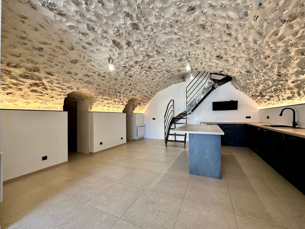 Duplex 100 m2 en rez-de-jardin à vendre 3 pièces FORGES LES BAINS (91)