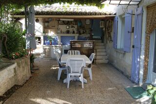  Maison � vendre 4 pi�ces 258 m�