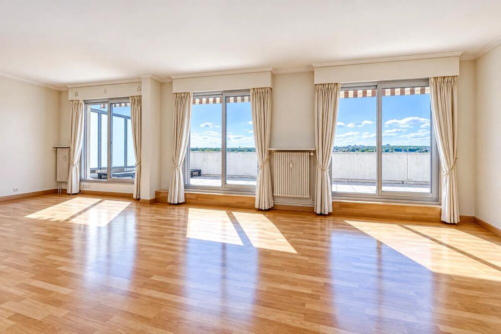 Appartement de 5 pièces de 130 m² situé à Le Pecq