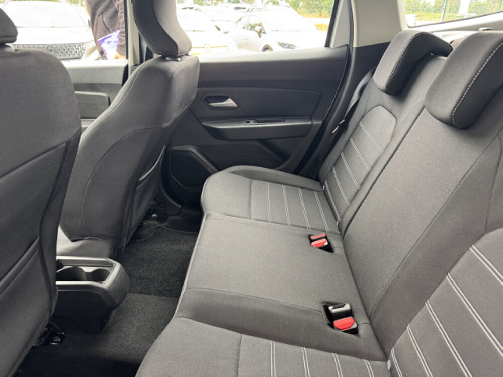 Duster ECO-G 100 4x2 Expression 2022 occasion 42210 Bellegarde-en-Forez