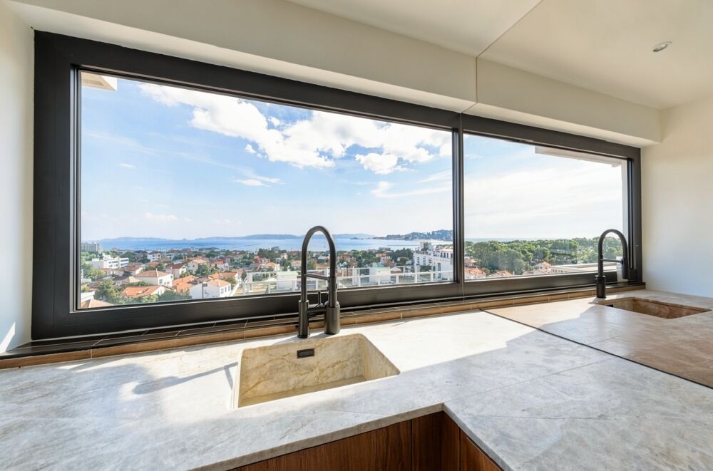 Vente Appartement Penthouse en duplex à Pointe rouge,160m² face à la mer Marseille 8